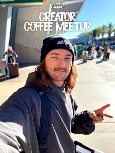 Landed in San Diego for Twitchcon!

Make sure you drop by the @labculture.co coffee meetup tomorrow morning and say what’s up...