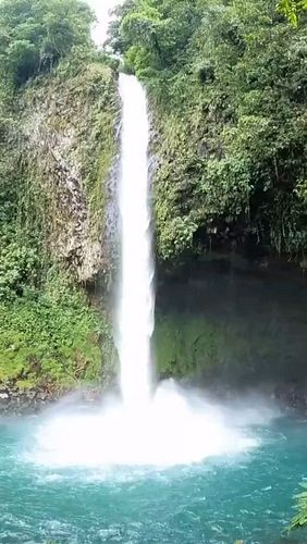 From sweating down the 500 jungle steps to floating under the crashing curtain of La Fortuna Waterfall—this is how you beat t...