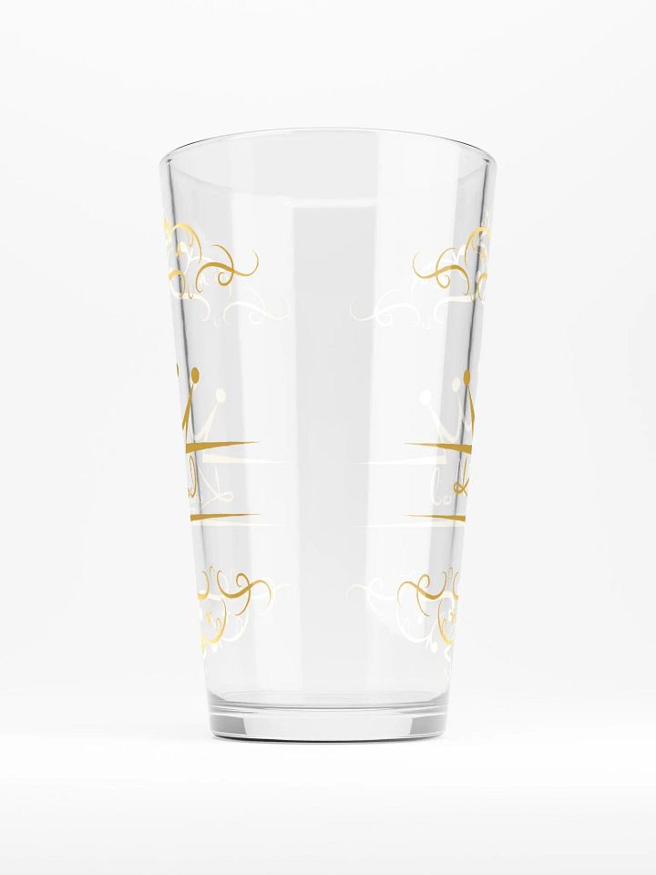 Elegance Unleashed Shaker Pint Glass product image (1)