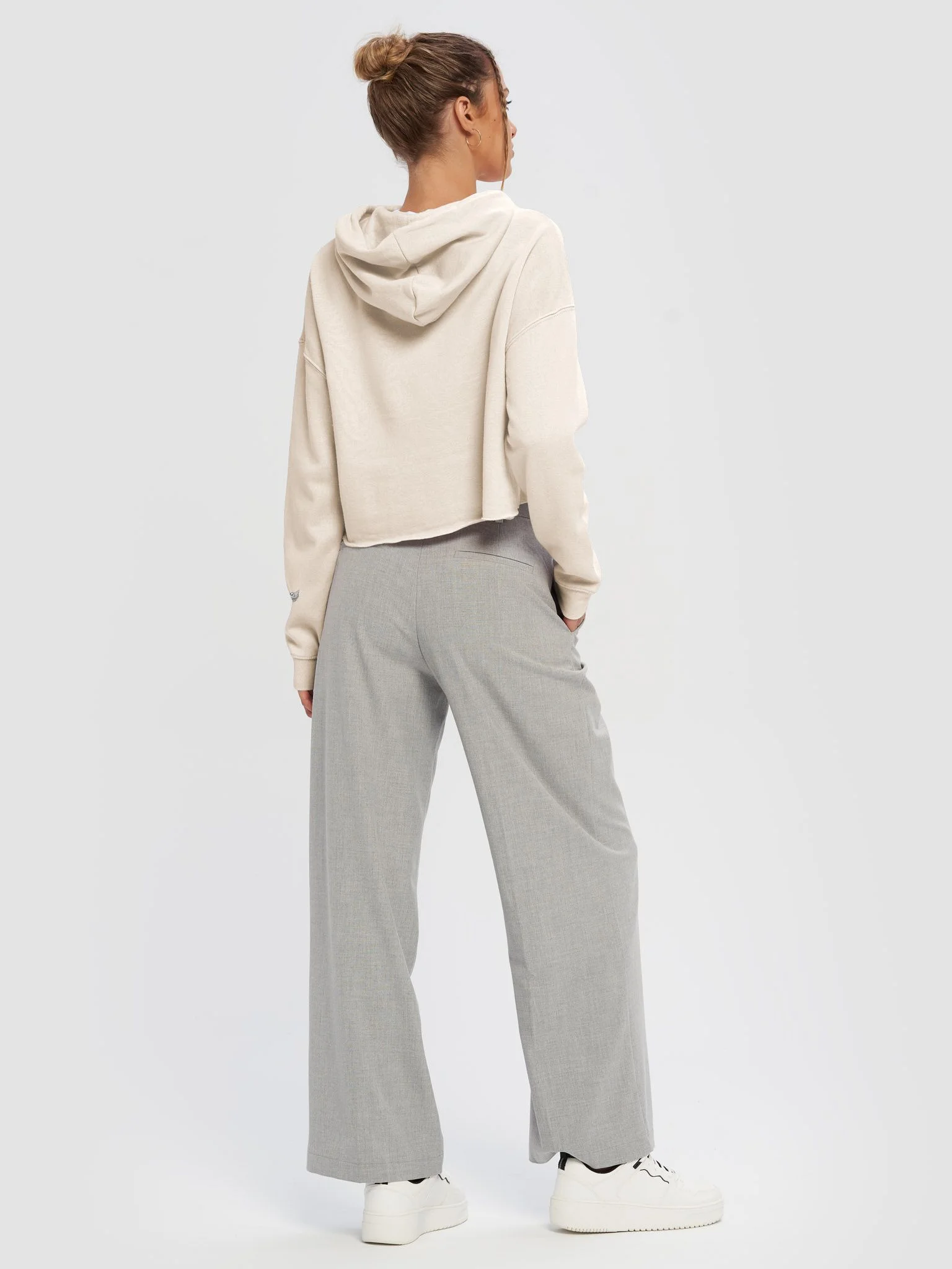 May Flowers - Cropped Hoodie product image (37)