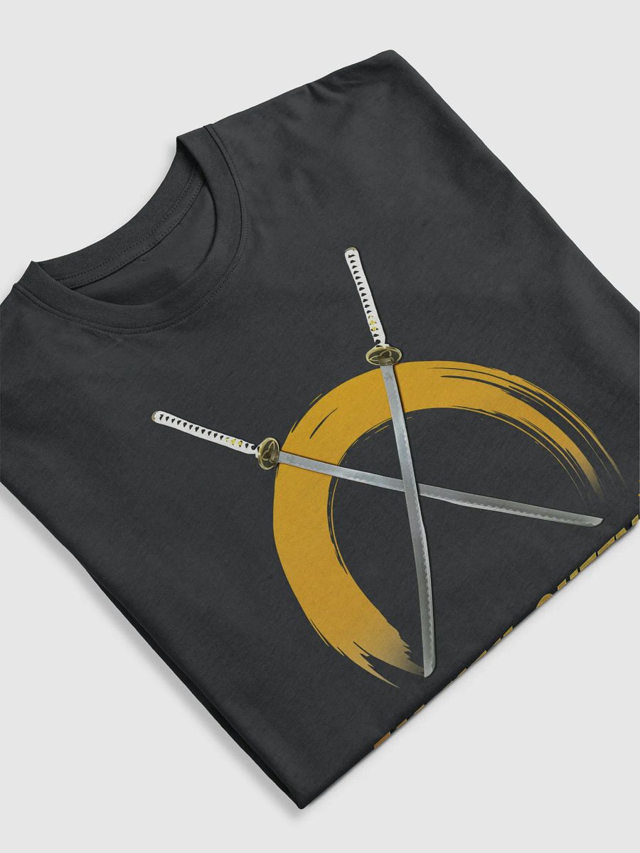 Queen M T-Shirt product image (5)