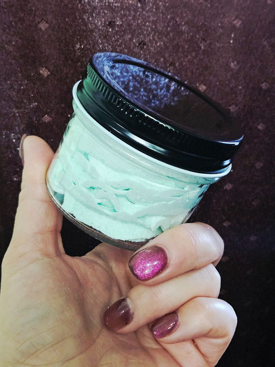 Cucumber Mint Foaming Sugar Scrub 3oz product image (5)
