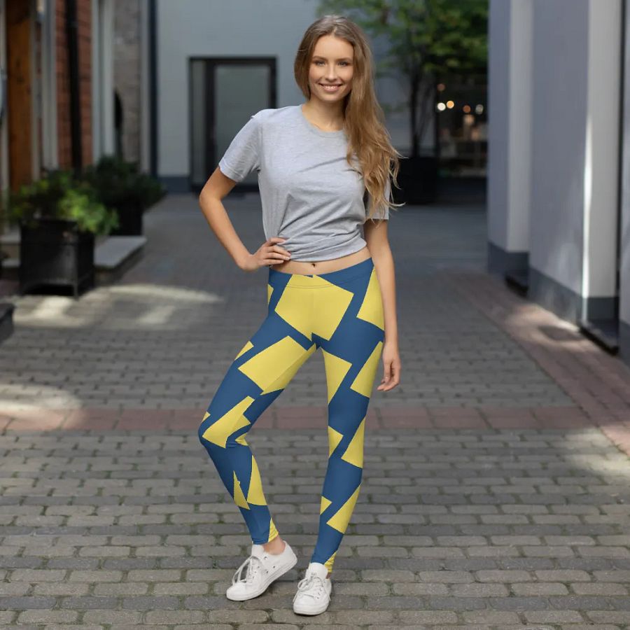Chic Grid All-Over Leggings product image (7)