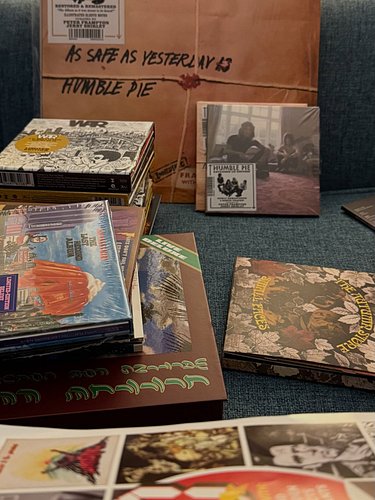 Tomorrow looks like a bit of Humble Pie !
#nowspinning