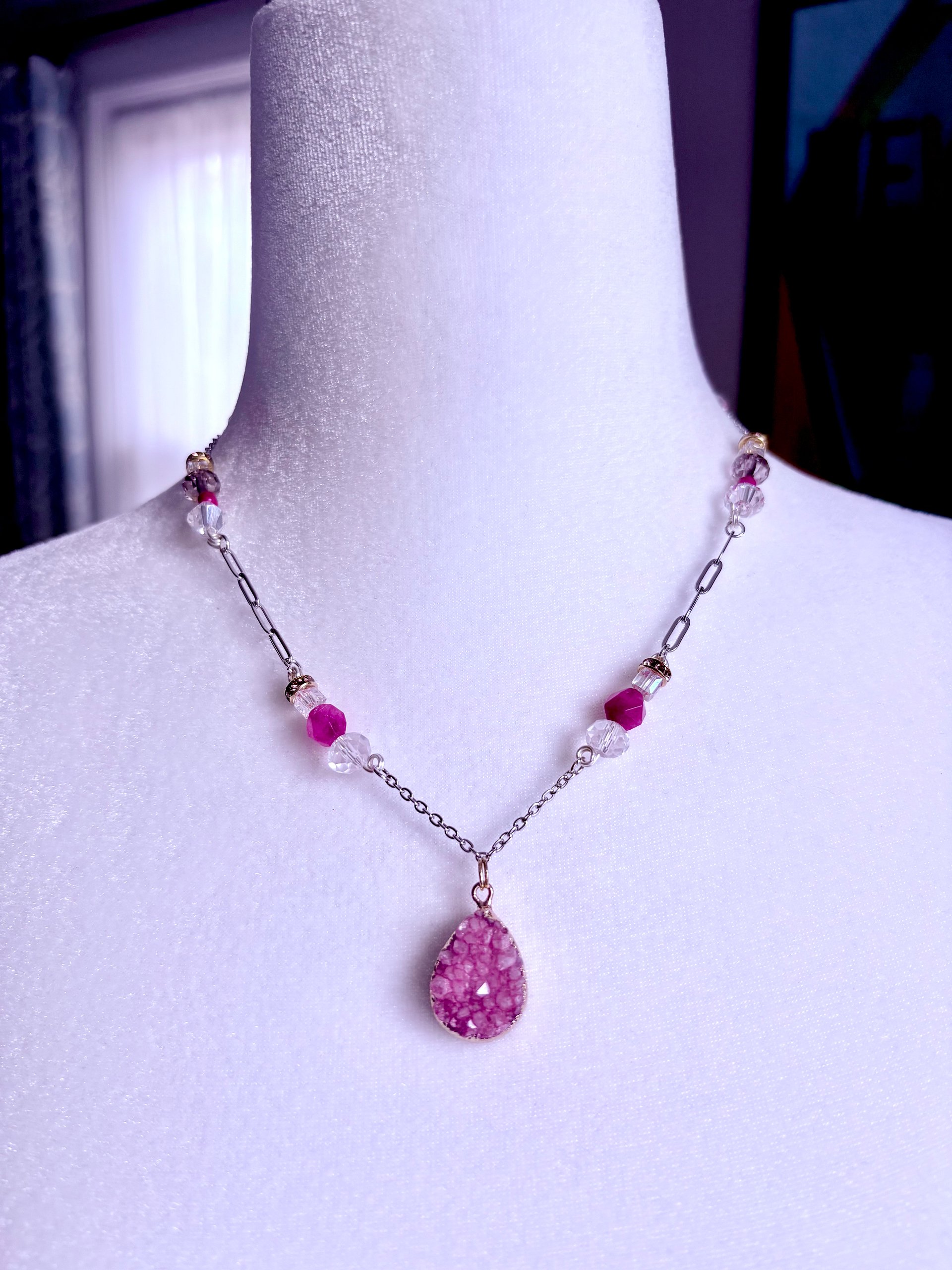 MFD-00186 | Beach Rose Druzy Pendant Necklace | Handmade Glass Beaded Jewelry | Monique Faella Designs™ product image (3)