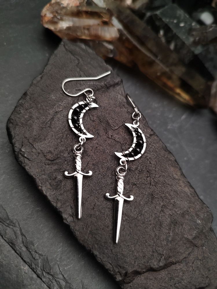 Earrings Swords - Onyx Moon Daggers product image (1)