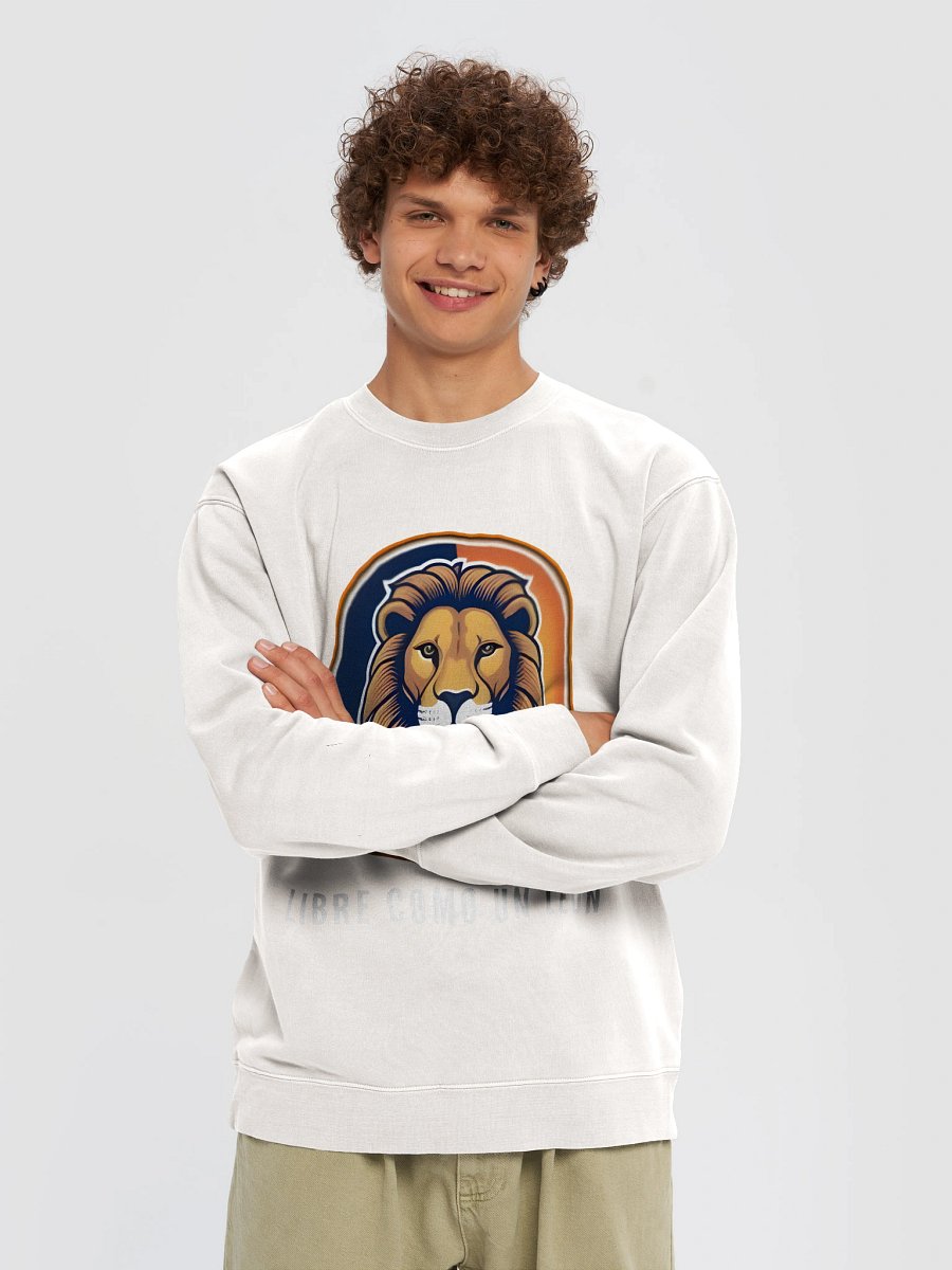 Sudadera unisex de peso medio teñida | LIBRE COMO UN LEÓN product image (3)