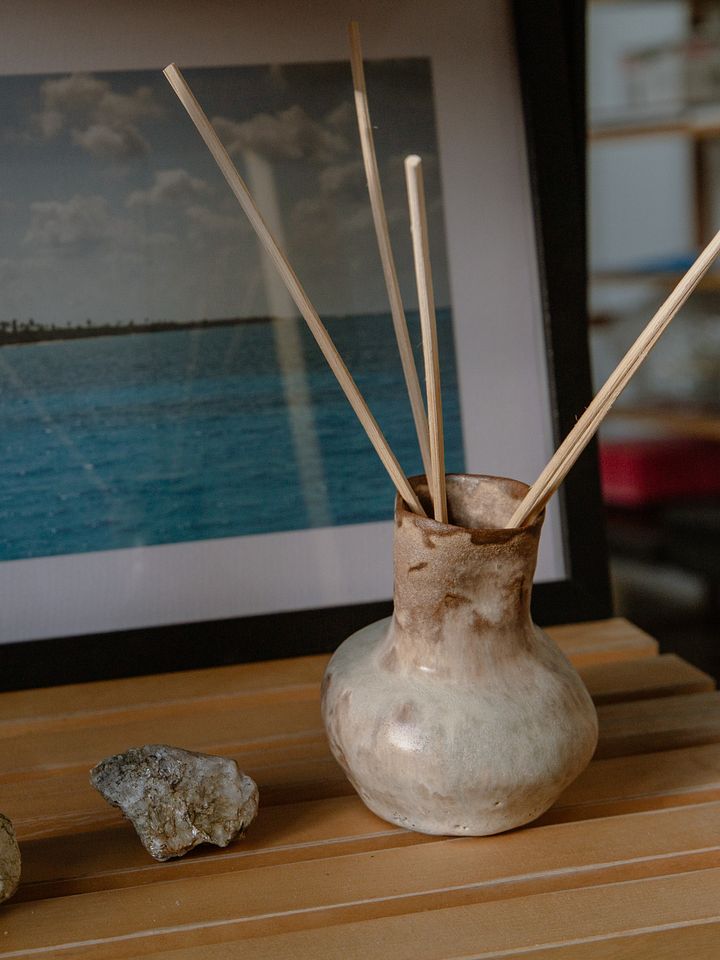 SANDY handmade ceramic Reed Diffuser product image (1)