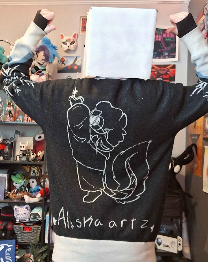 Alaskaartz Cardigan product image (2)