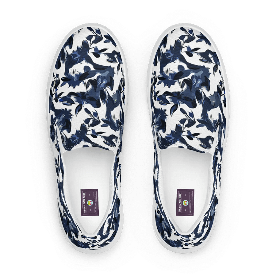 Wild Waves | Men's Slip-On Canvas Shoes product image (1)