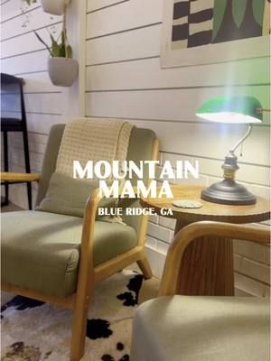 📍Mountain Mama - Blue Ridge, GA Located in the heart of Blue ridge, this hidden gem is all about cozy vibes! We tried their matcha and lattes, definitely would recommend! #explore #cafe #blueridgega #atlanta #hiddengems #downtown #atlantafoodies 