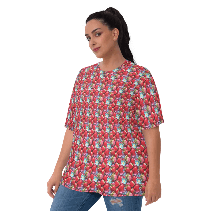 Cute Strawberry Pattern All Over Print T-shirt product image (10)
