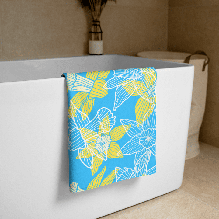 Vibrant Daffodil Floral Towel – Soft Cotton Terry, Bold Colorful Print product image (2)