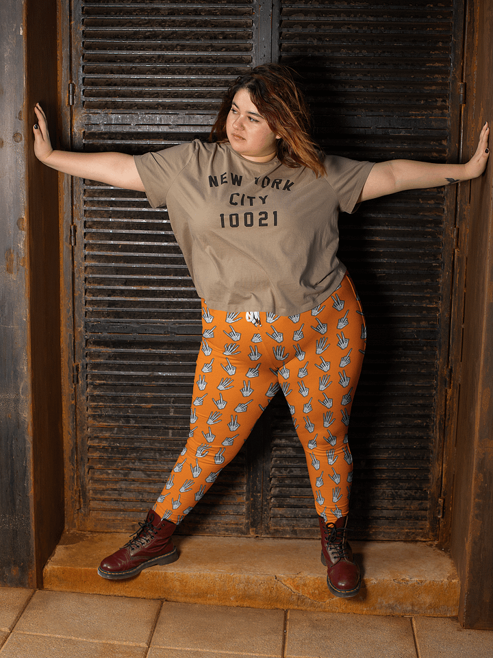 Bone Zone pattern plus size leggings product image (1)