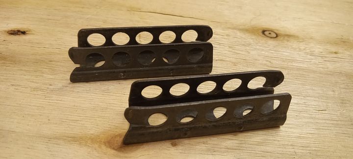 303 Brit 5 Round Stripper Clip (Sold Individually) product image (1)