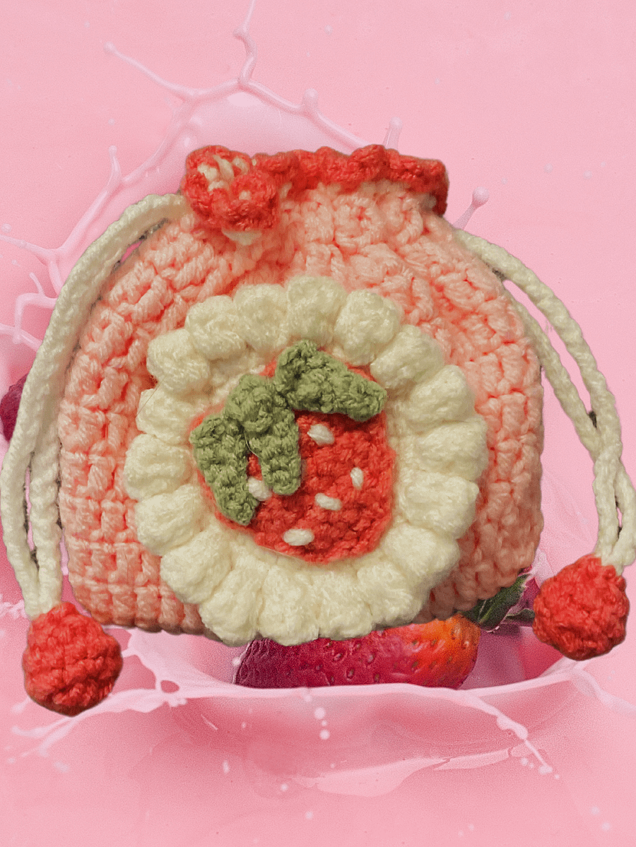 Strawberries and Cream Pouch product image (4)