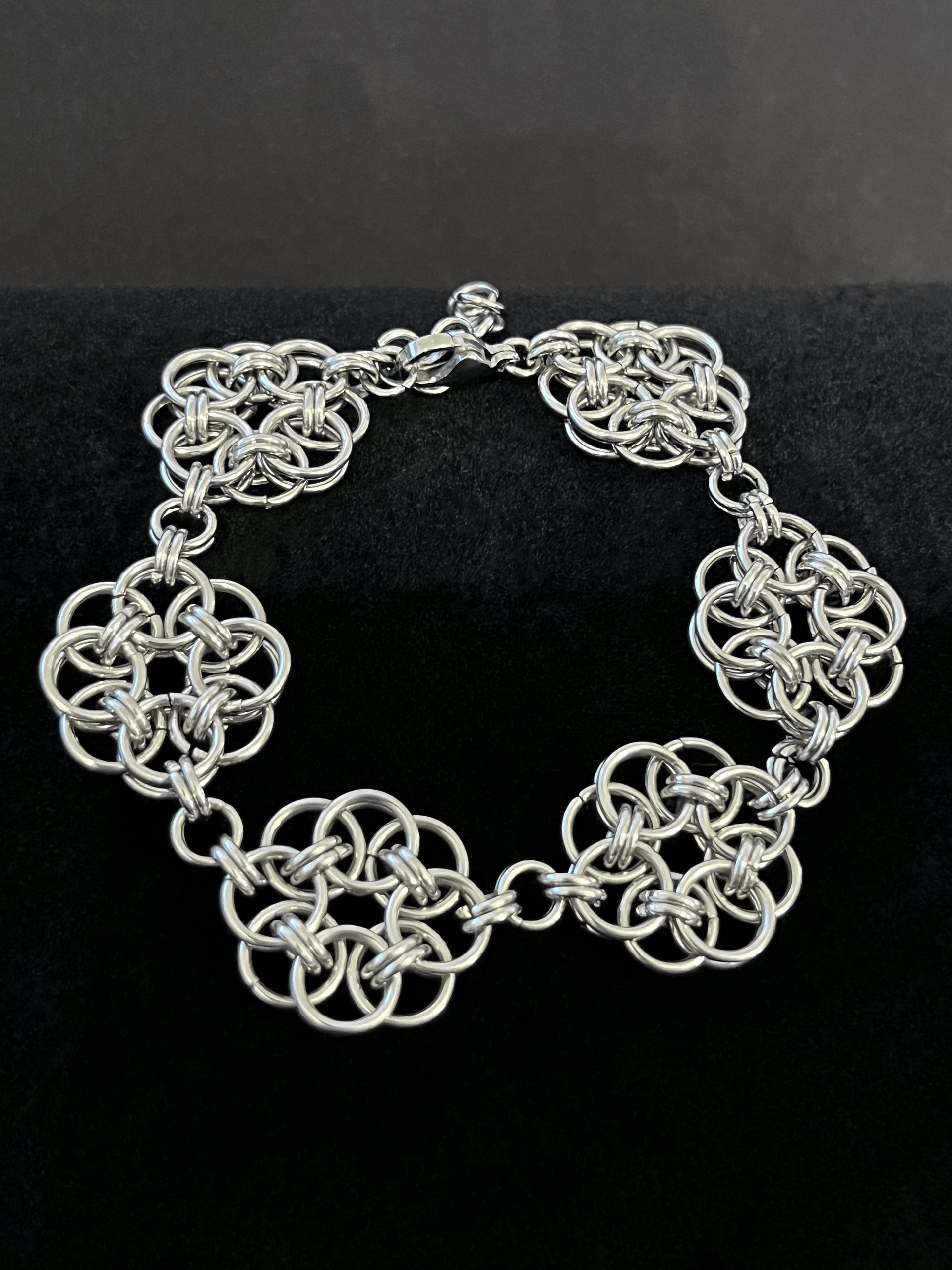 Rosette Bracelet product image (1)