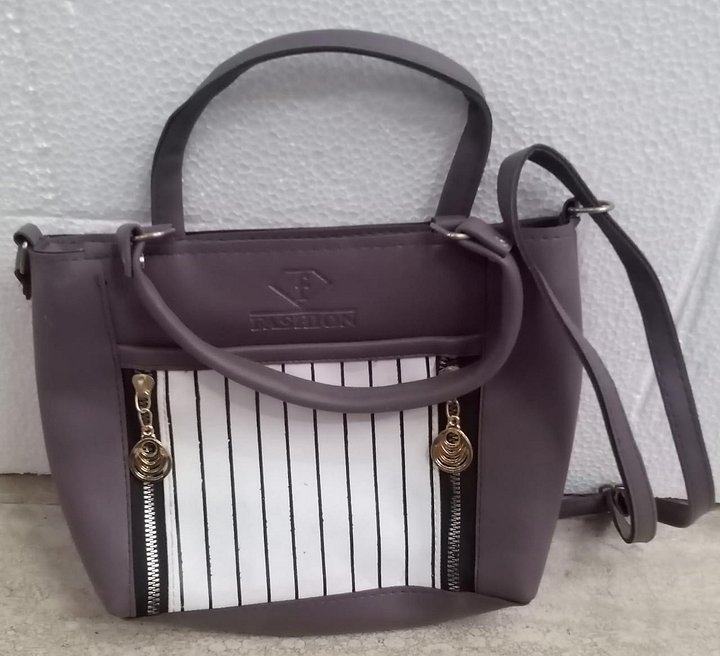HAND BAG product image (1)