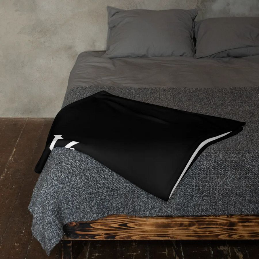 The Haunted House Throw Blanket product image (12)
