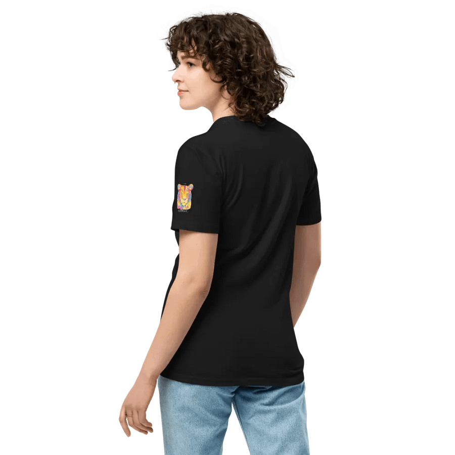 Lion T-shirt product image (7)