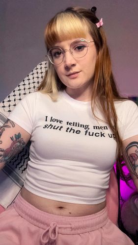 Someone get this man a new mic… and some therapy. #callofduty #gamergirl #gaming #egirl #pcgamer #twitchstreamer #gamer #explore