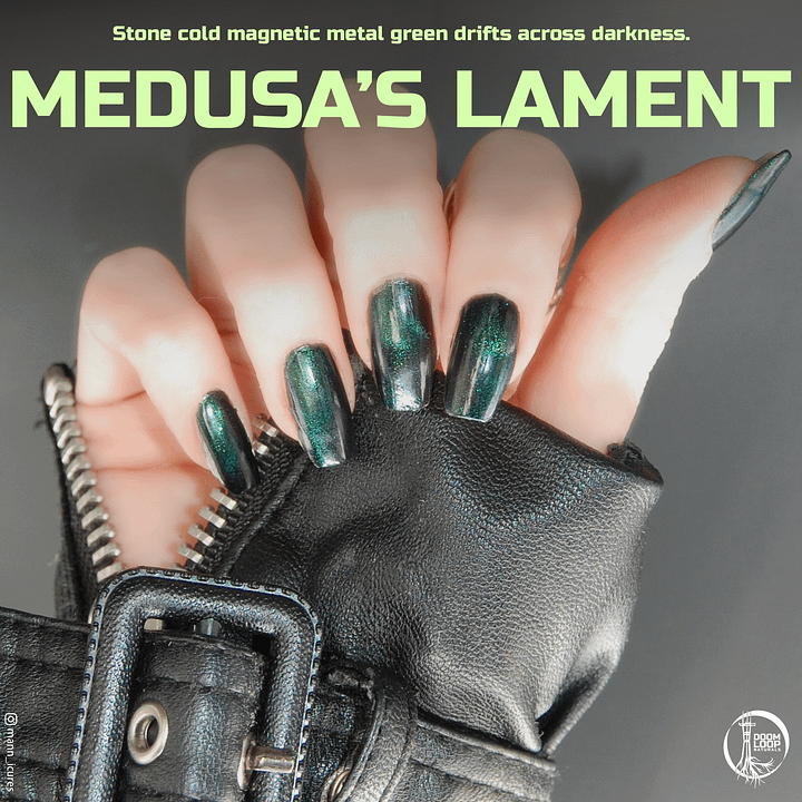 MEDUSA'S LAMENT - Black and Green Magnetic Nail Polish product image (1)