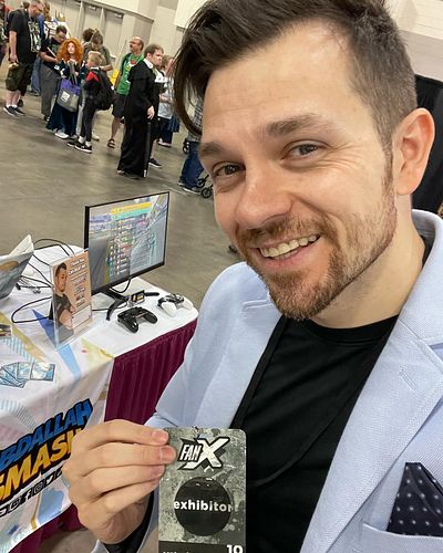 Excited to be here at @fanxsaltlake!
I’ve got a panel each day, so set your calendar for them!
Swing by the booth for a chanc...