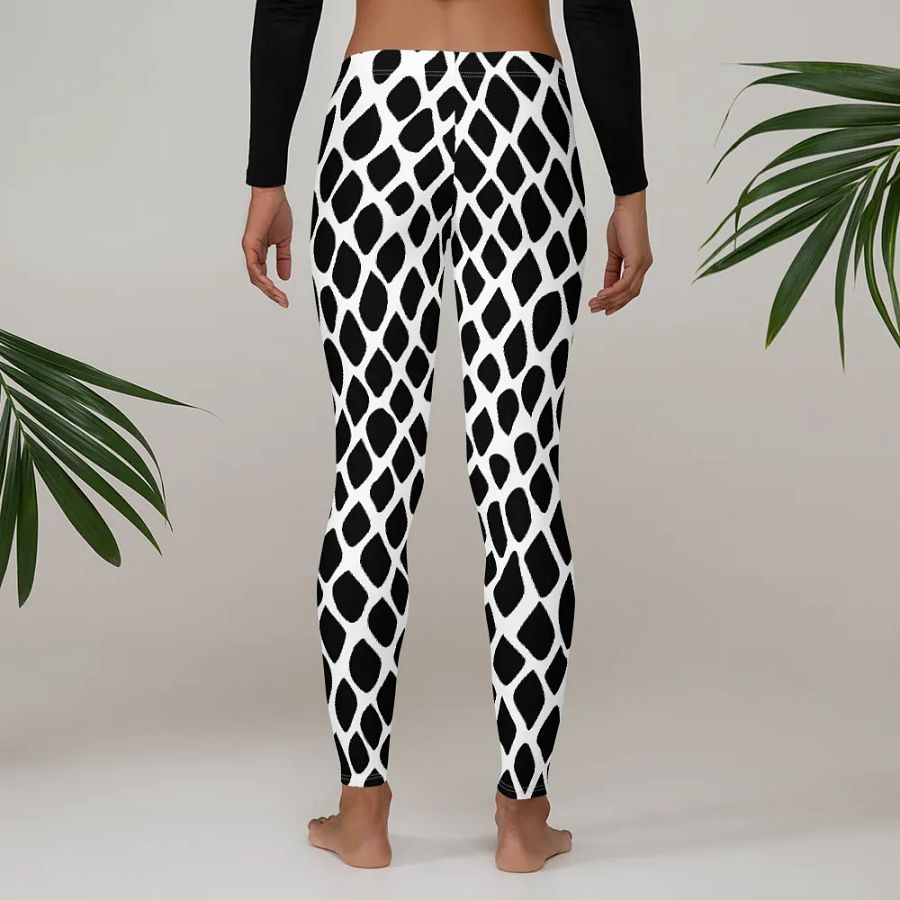 Snake Print Leggings – Fierce, Fashion-Forward & Comfortably Chic product image (4)