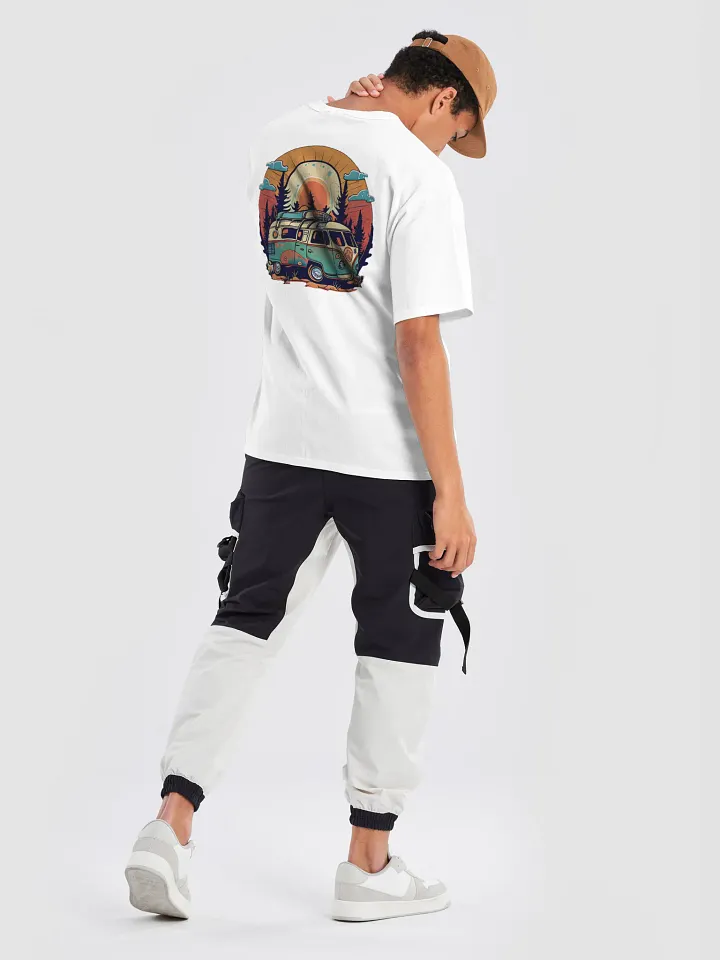 Elevate Your Summer Style: Premium Retro Beach T-Shirt with Classic Car Graphic product image (28)