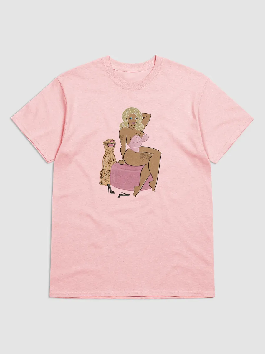 Fashionista t-shirt product image (3)
