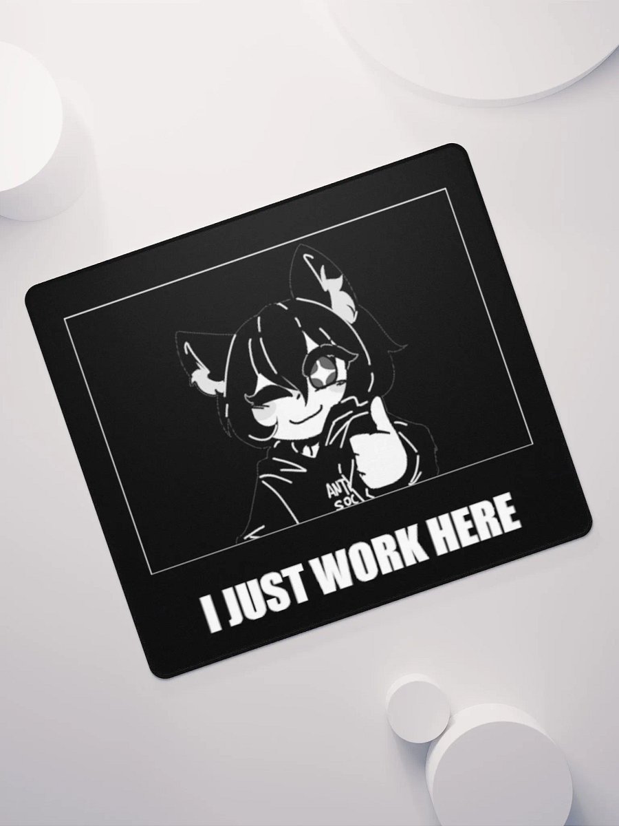 MØRI I JUST WORK HERE GAMING MOUSE PAD product image (7)