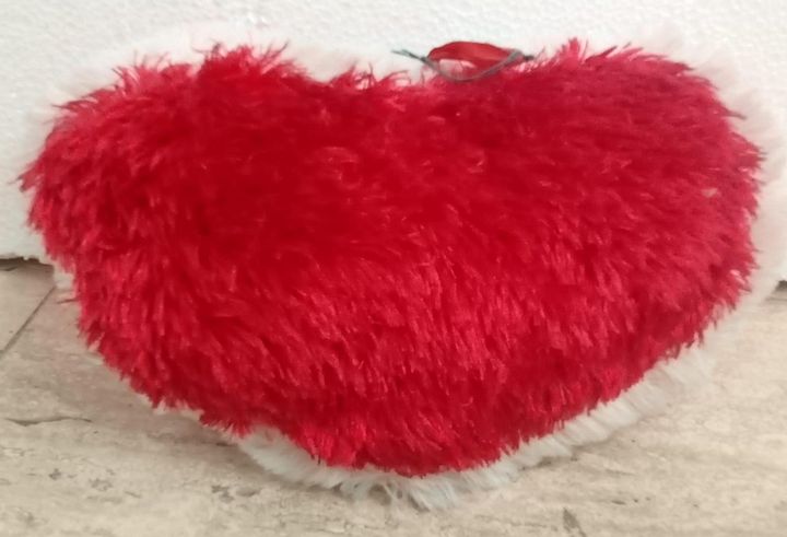HEART PILLOW product image (2)