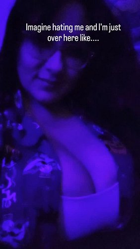 #feelingmyself #vibin