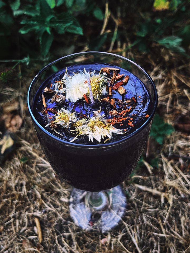 Hecate Candle product image (2)