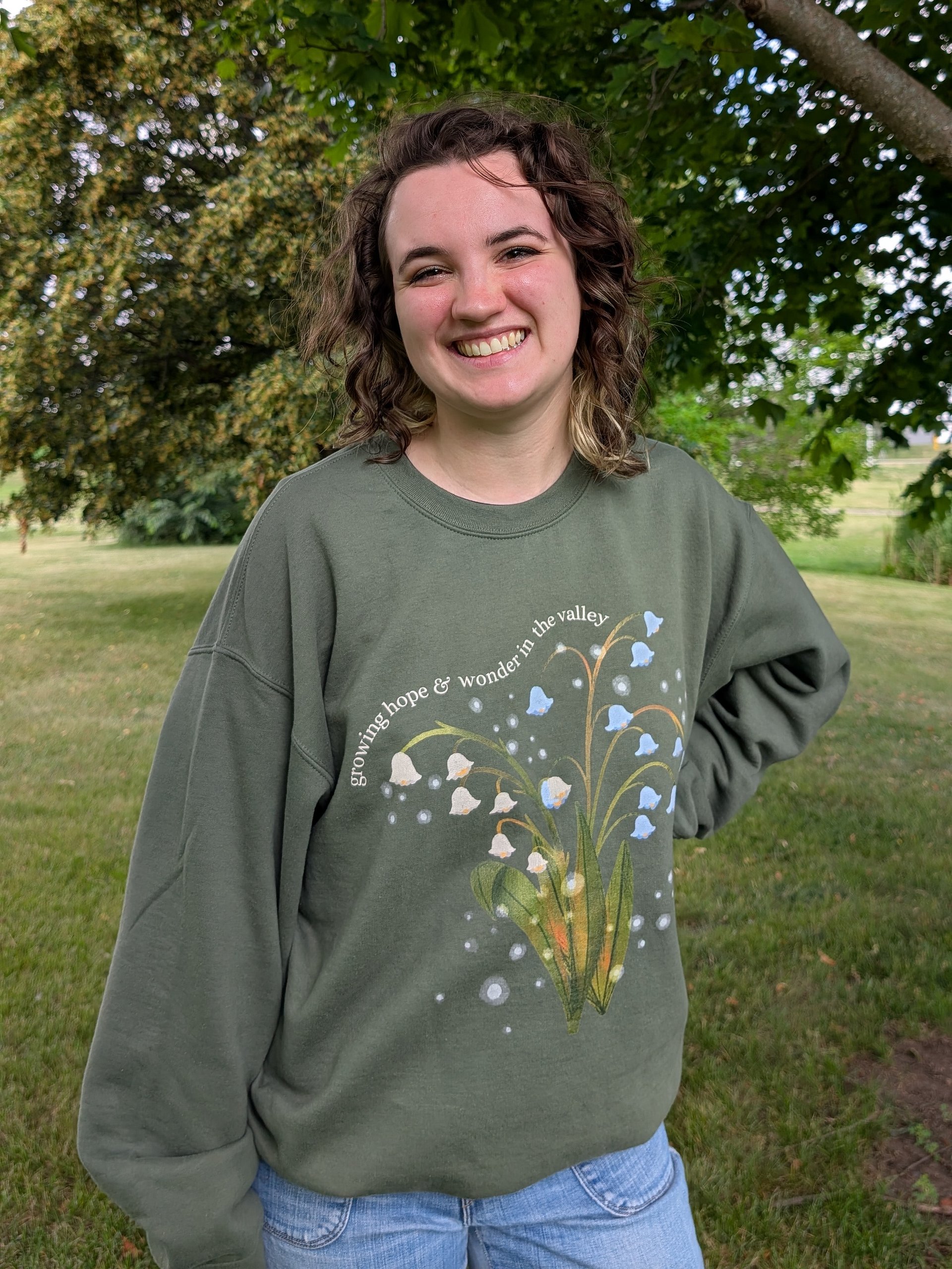 Growing Hope & Wonder in the Valley Crewneck Sweatshirt product image (4)