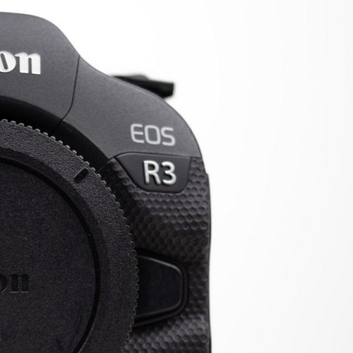 #canonR3 #canoncfexpress #sandiskprofessional #cfexpress #cfexpresscard #delkindevices #delkin #delkincfexpress #sabrent #sab...