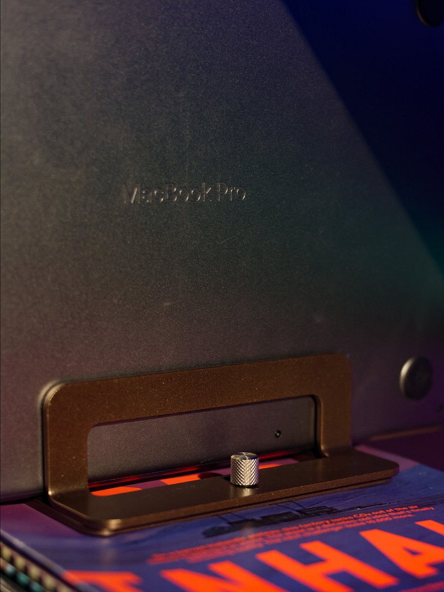 Luxury Bronze Laptop Holder product image (3)