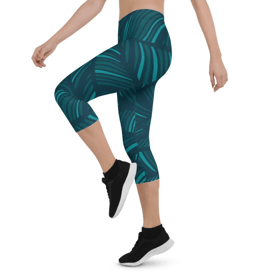 All-Over Print Capri Leggings product image (3)