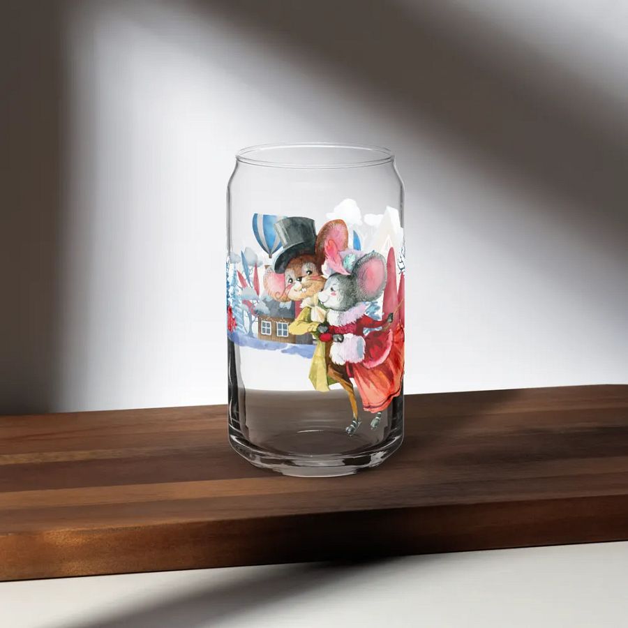 Warm Winter Embrace Can-Shaped Glass | Four Seasons of Love Collection product image (5)
