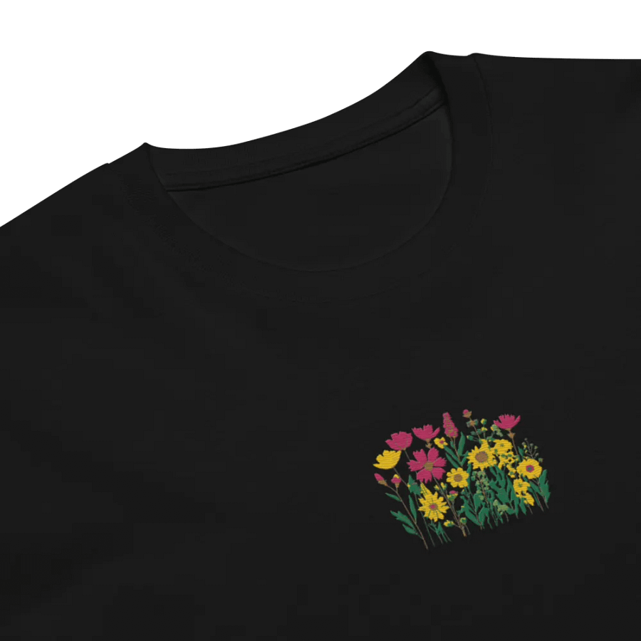 floral field embroidered t-shirt product image (6)
