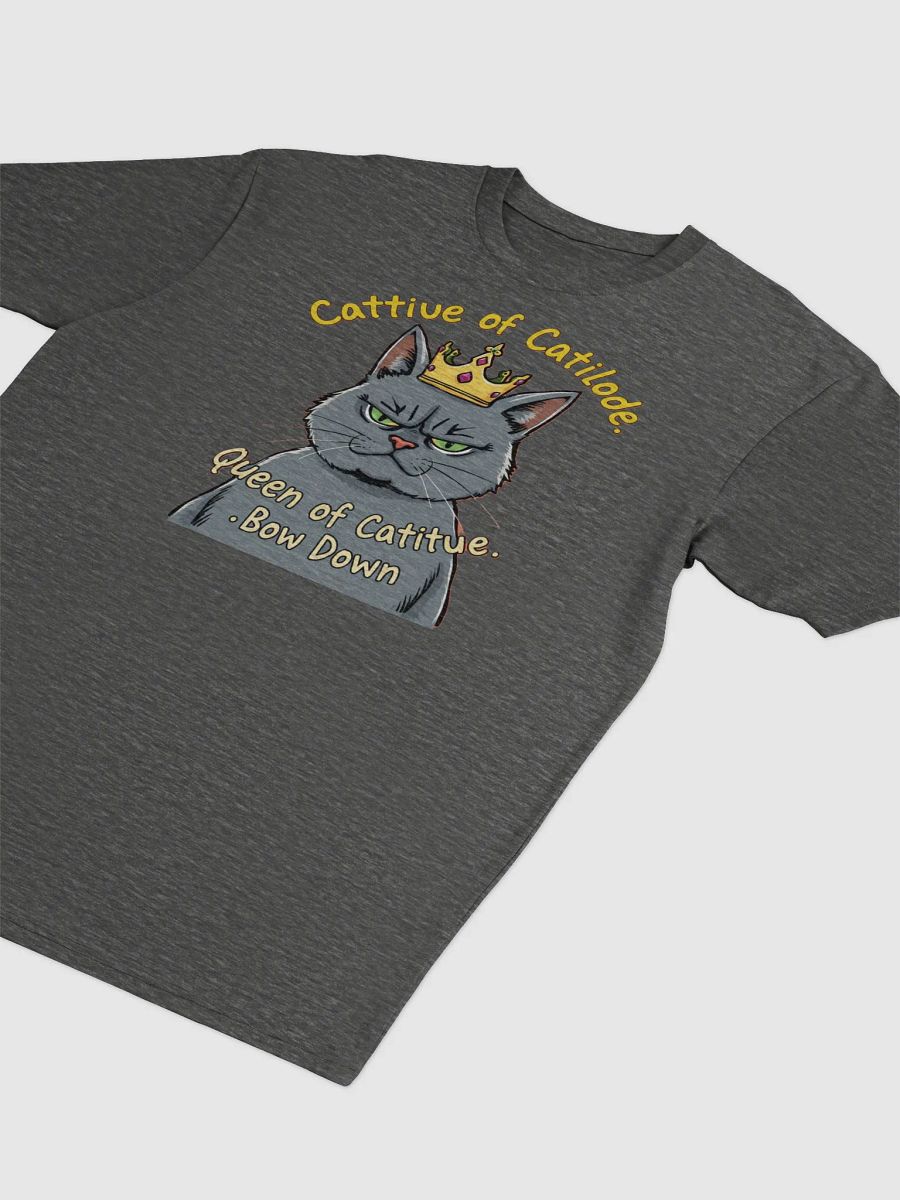 Cattitude Queen: Bow Down to Feline Royalty Men's Tee product image (47)