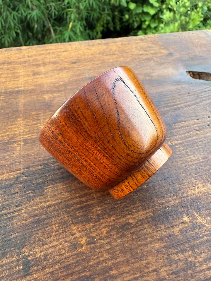 🎎 Japanese Wooden Guinomi Sake Cup with Gold Interior – Mid-Showa Era – Japan Antique Roadshow product image (2)