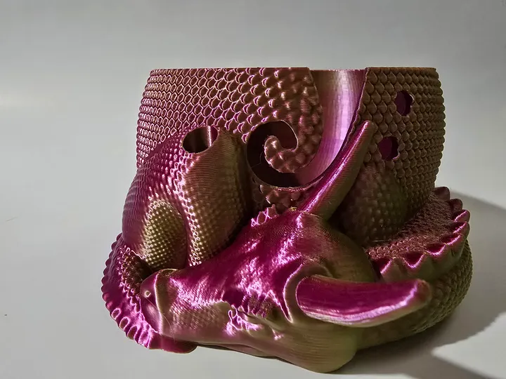 Purple to Green Dragon Yarn Bowl 3D printed 🐑 product image (1)