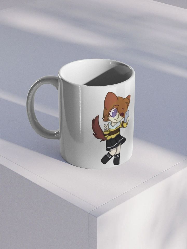 Bee product image (1)