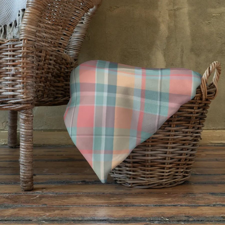 Summer Plaid Throw Blanket product image (9)