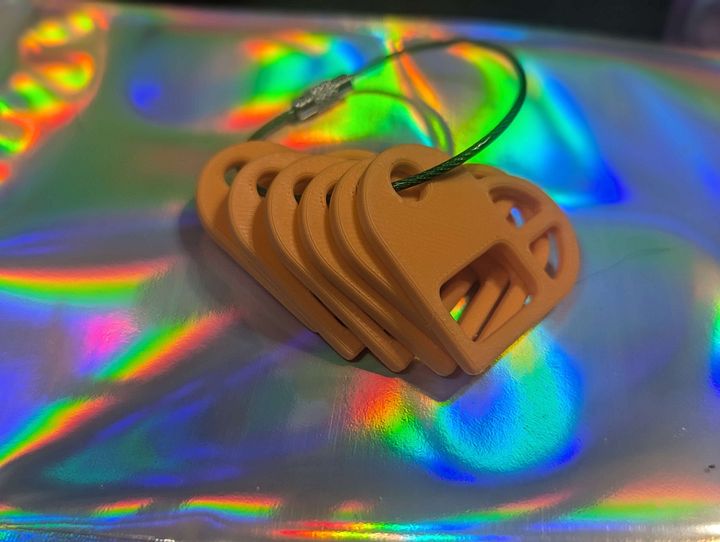 Heart Shaped Floss Drops product image (1)
