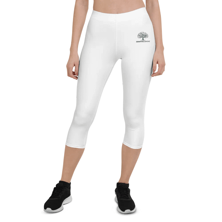 Graphic Grove Women's White Capri Leggings product image (1)
