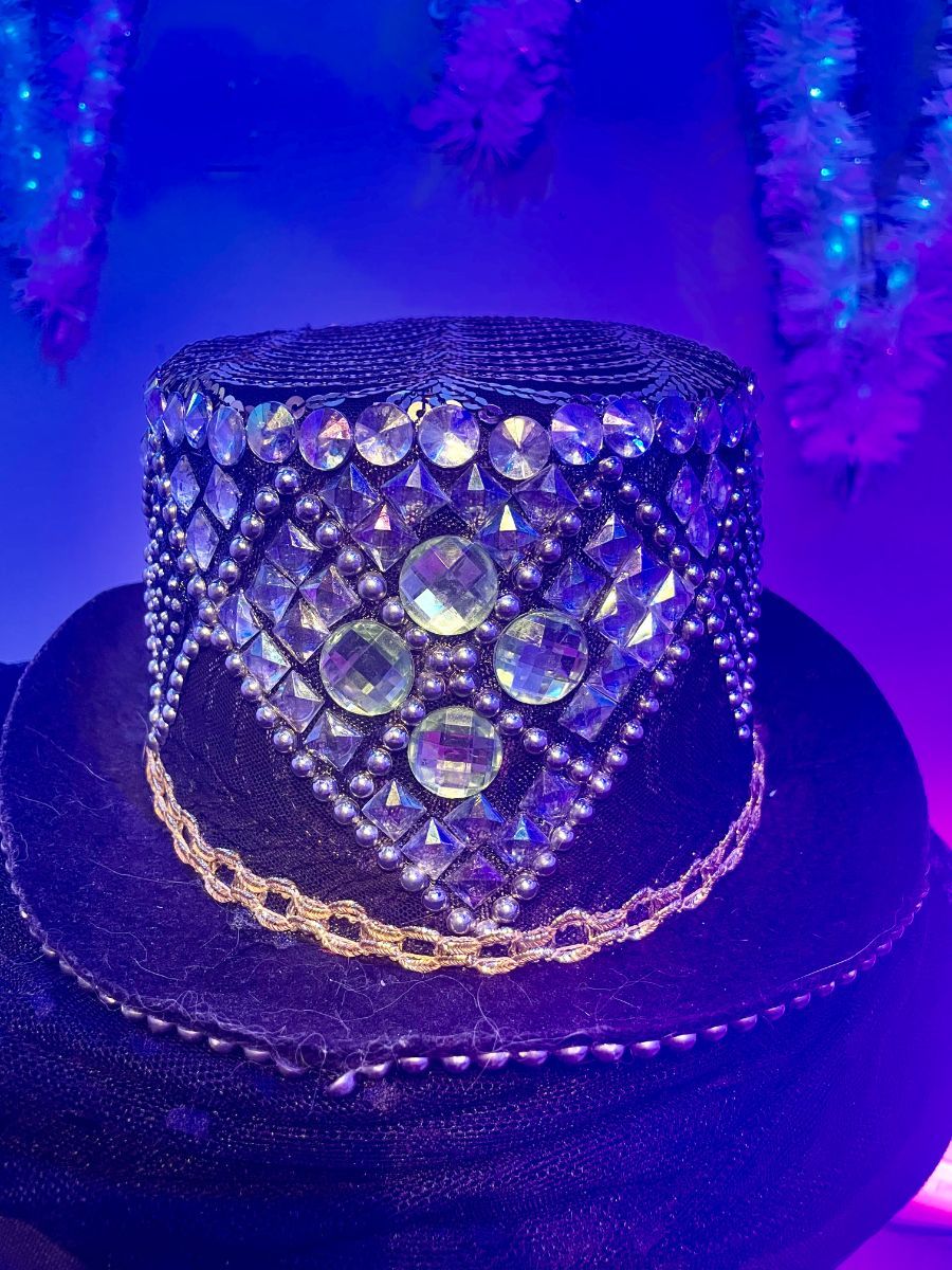 Custom Davel'd Hat product image (4)