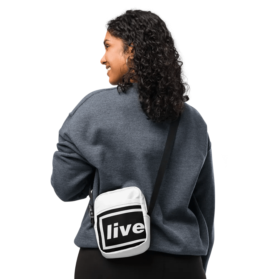 Live '25 Crossbody product image (11)