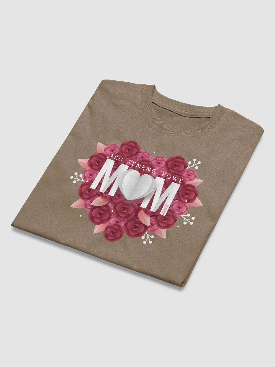 Aku Seneng Kowe Mom Shirt product image (36)